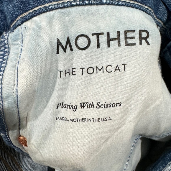 MOTHER Superior The Tomcat Distressed Crop Blue Jeans Playing with Scissors 25 - Picture 14 of 16